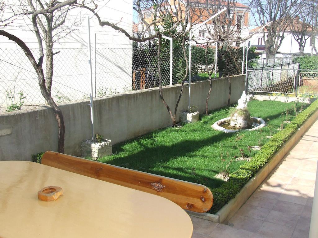 Apartment Singa Zadar Oda fotoğraf
